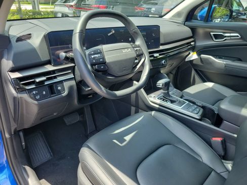 Certified 2026 Kia Sportage SX FWD image 17