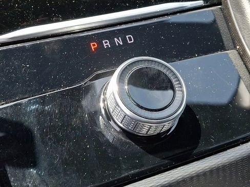 Used 2024 Jeep Grand Cherokee L Altitude image 14