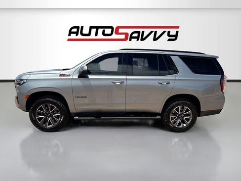 Used 2024 Chevrolet Tahoe Z71 w/ Luxury Package AWD/4WD image 4