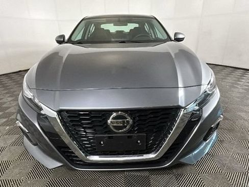 Used 2019 Nissan Altima 2.5 S FWD image 7