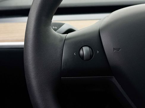 Used 2023 Tesla Model 3 Long Range image 38