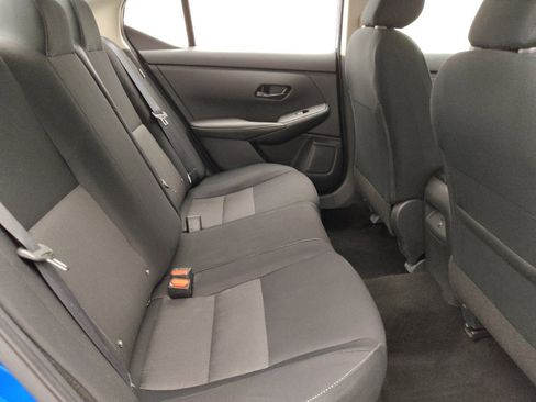 Used 2025 Nissan Sentra SV FWD image 19