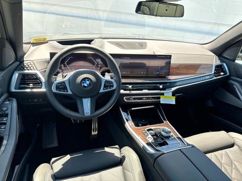 New 2026 BMW X5 xDrive40i w/ Executive Package image 11