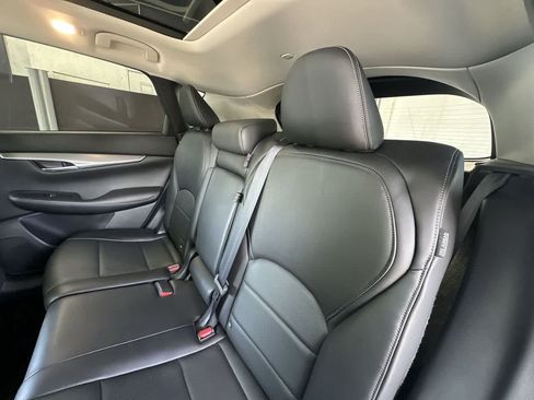 Used 2023 INFINITI QX50 Luxe FWD image 22