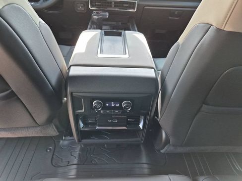 New 2026 GMC Hummer EV SUV AWD/4WD image 31