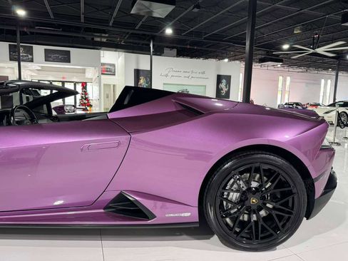 Used 2022 Lamborghini Huracan EVO image 41