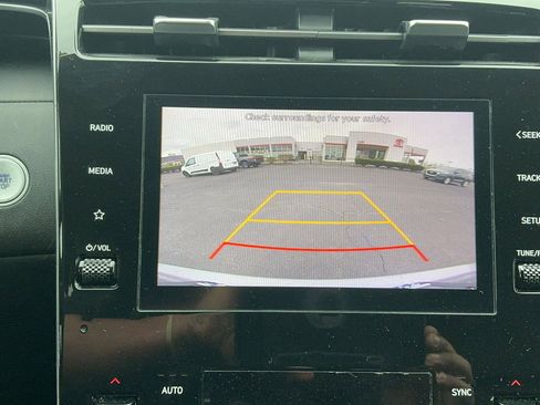Certified 2024 Hyundai Tucson SEL AWD/4WD image 18