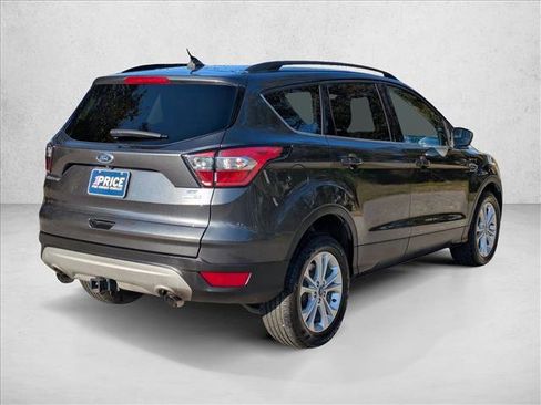 Used 2018 Ford Escape SE w/ Ford Safe & Smart Package image 5