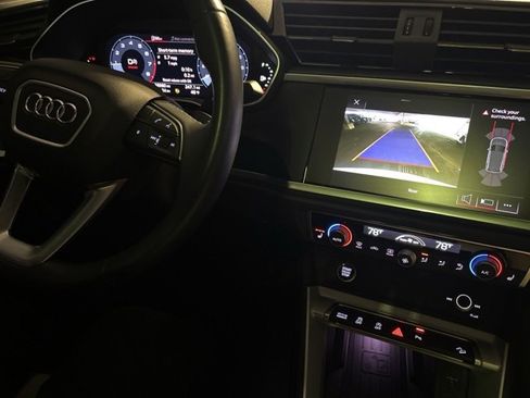 Used 2021 Audi Q3 2.0T Premium Plus w/ Premium Plus Package image 25