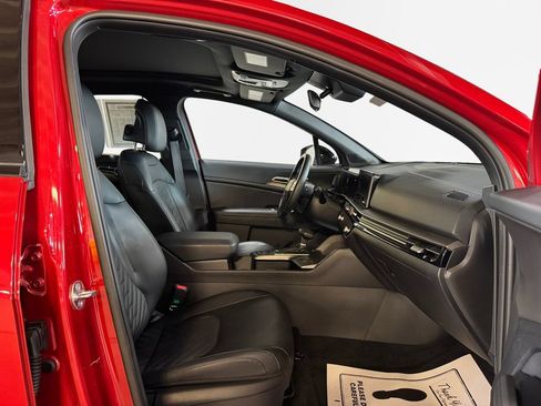 Certified 2026 Kia Sportage X-Line w/ X-Line Premium Package AWD/4WD image 26