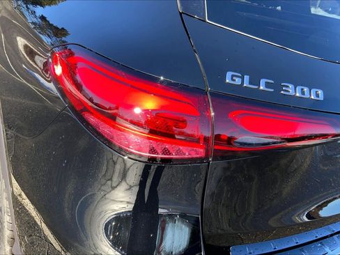 New 2026 Mercedes-Benz GLC 300 4MATIC image 18