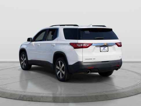 Used 2020 Chevrolet Traverse LT w/ LT Premium Package AWD/4WD image 6