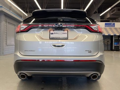 Used 2017 Ford Edge SEL w/ Equipment Group 201A image 6