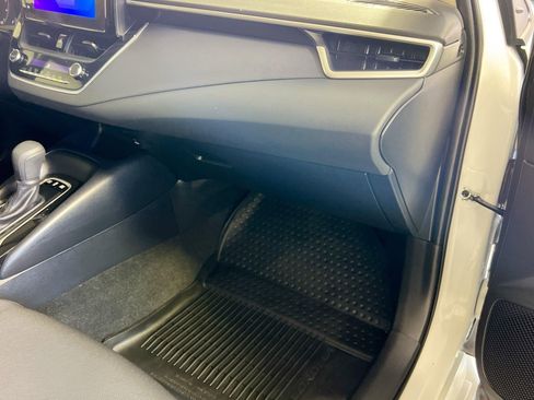 Used 2024 Toyota Corolla LE image 35