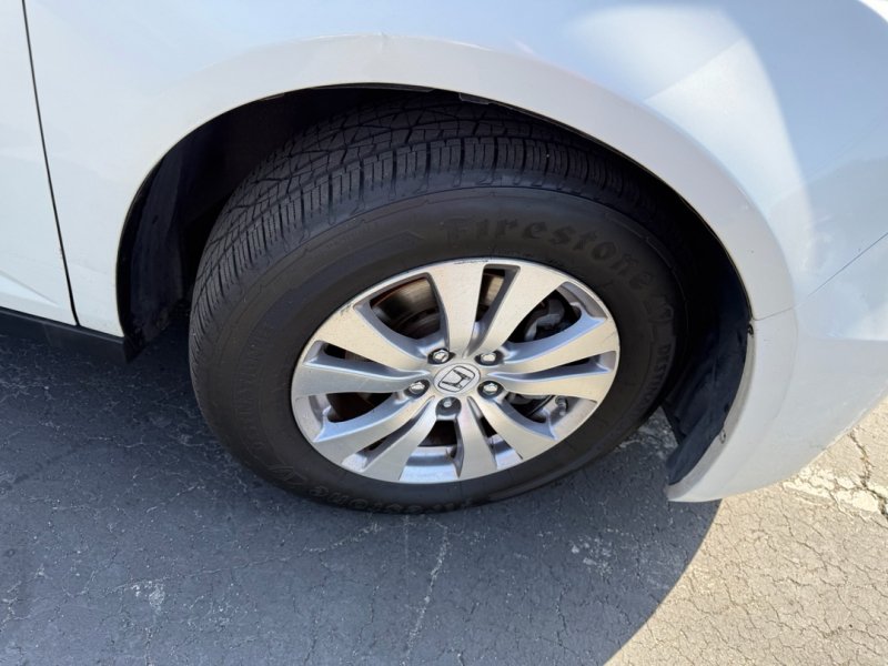 Used 2016 Honda Odyssey EX-L image 27