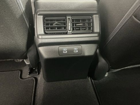 Certified 2025 Honda Accord SE image 30