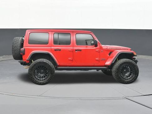 Used 2024 Jeep Wrangler Unlimited Rubicon AWD/4WD image 17