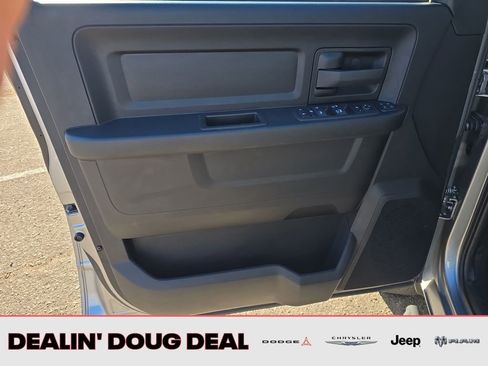 Used 2024 RAM 3500 Tradesman image 11