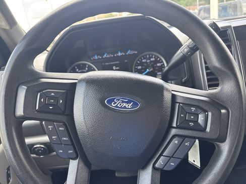 Used 2021 Ford F350 XLT AWD/4WD image 11