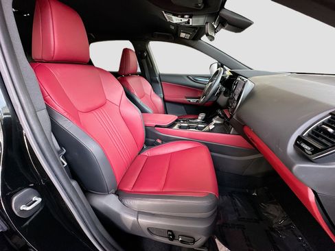 Used 2024 Lexus NX 250 FWD w/ Towing Package (2000 Lbs) image 27