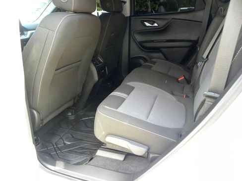 Used 2024 Chevrolet Blazer LT w/ Convenience Package FWD image 16