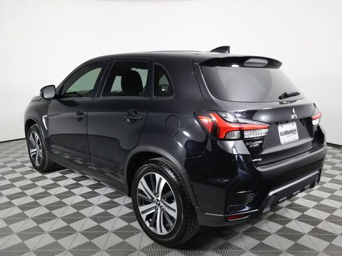 Used 2021 Mitsubishi Outlander Sport SE FWD image 4