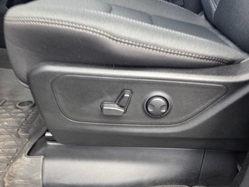 Used 2024 RAM 1500 Big Horn RWD image 10