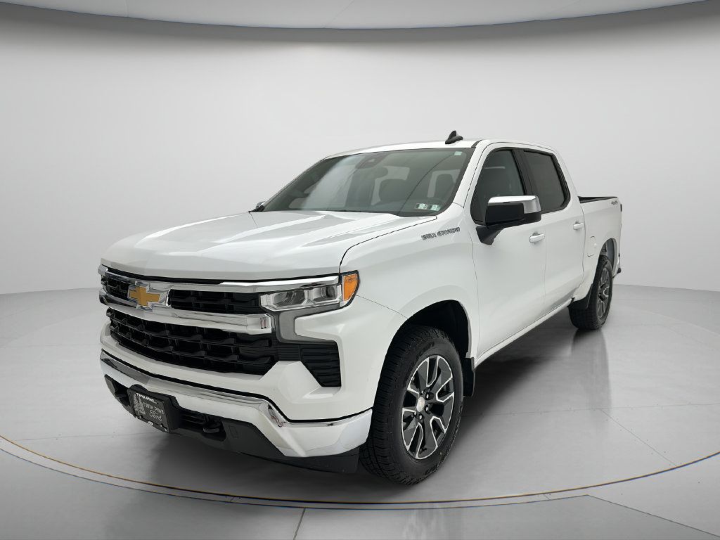 Used 2024 Chevrolet Silverado 1500 LT AWD/4WD image 3