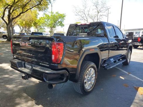 Used 2021 GMC Sierra 2500 Denali w/ Denali Ultimate Package image 4