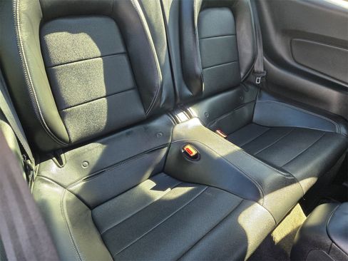 Used 2018 Ford Mustang GT Premium w/ Black Accent Package image 29