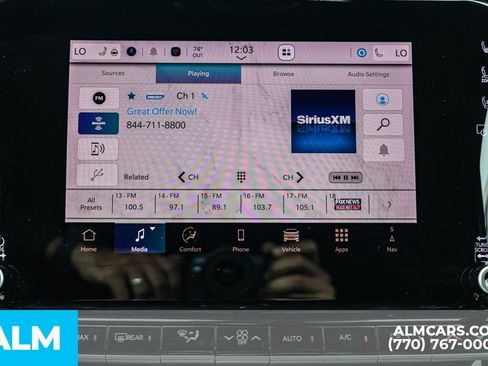 Used 2024 Jeep Wagoneer L Series II w/ Flexible Seating Group image 44