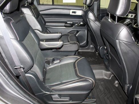 Used 2021 Ford Explorer ST w/ Equipment Group 401A image 18