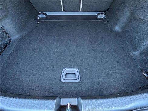 Used 2024 Mercedes-Benz C 300 Sedan image 6