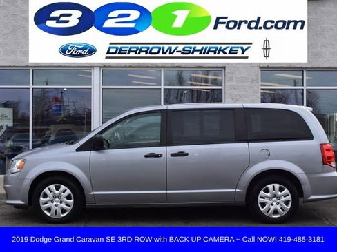 Used 2019 Dodge Grand Caravan SE image 2