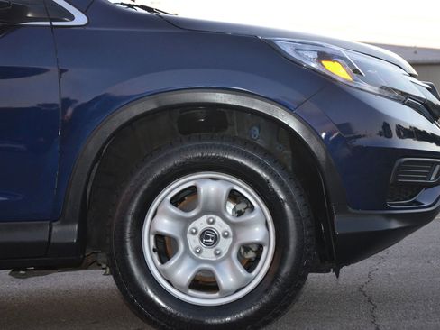 Used 2015 Honda CR-V LX image 29