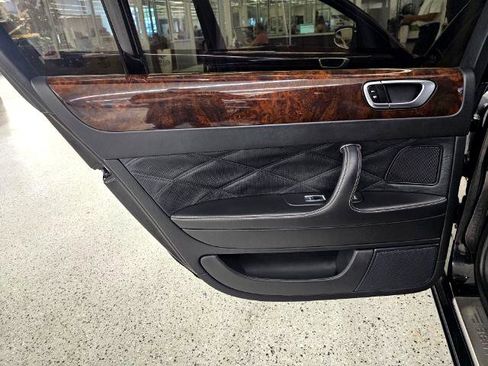 Used 2008 Bentley Flying Spur Flying Spur image 24