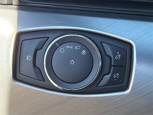 Used 2020 Ford Mustang Premium image 25