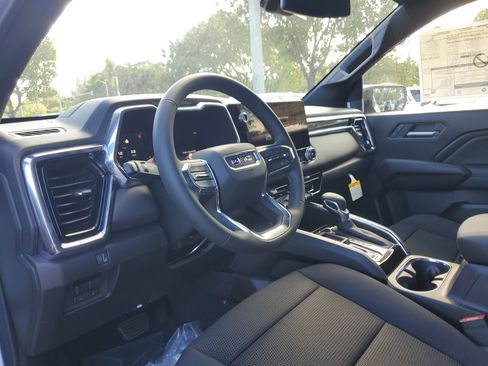 New 2026 GMC Canyon Elevation w/ Convenience Package image 9