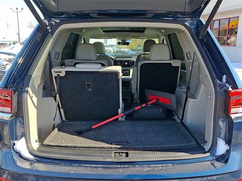 Certified 2022 Volkswagen Atlas SEL image 29