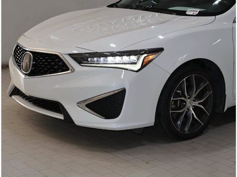 Used 2020 Acura ILX FWD image 2