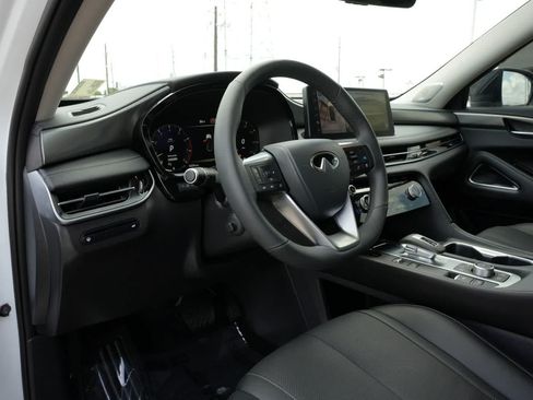 Used 2026 INFINITI QX60 Luxe w/ Cargo Package FWD image 16