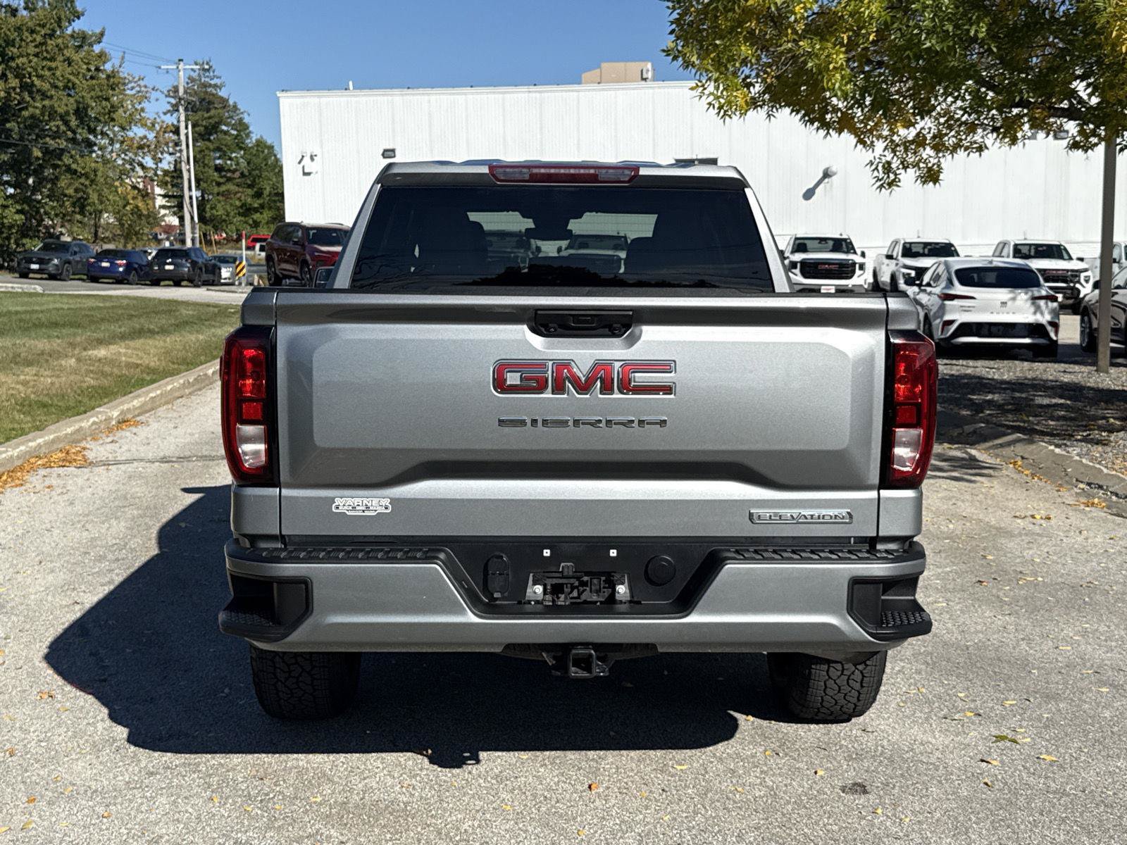 Used 2023 GMC Sierra 1500 Elevation AWD/4WD image 8