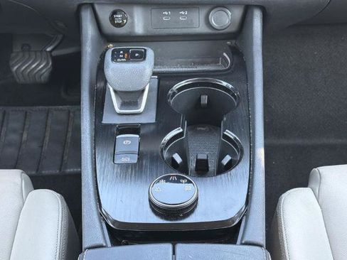 Certified 2025 Nissan Rogue SL AWD/4WD image 5