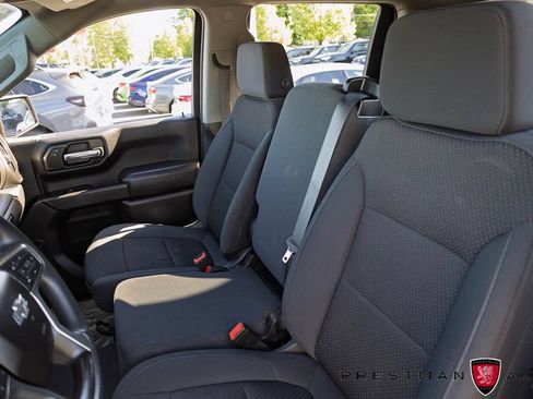 Used 2021 Chevrolet Silverado 1500 Custom Trail Boss w/ Safety Confidence Package AWD/4WD image 32