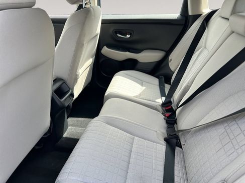 Used 2024 Honda HR-V LX image 15