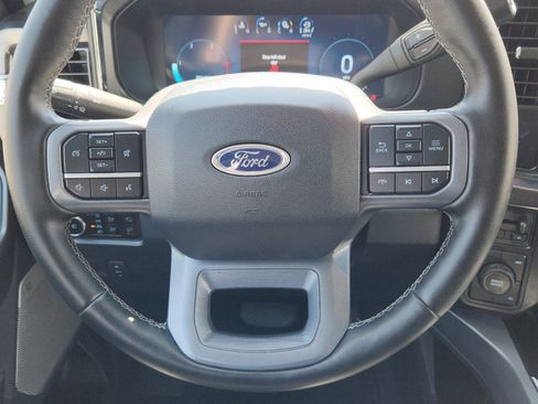 Certified 2025 Ford F250 Lariat AWD/4WD image 19