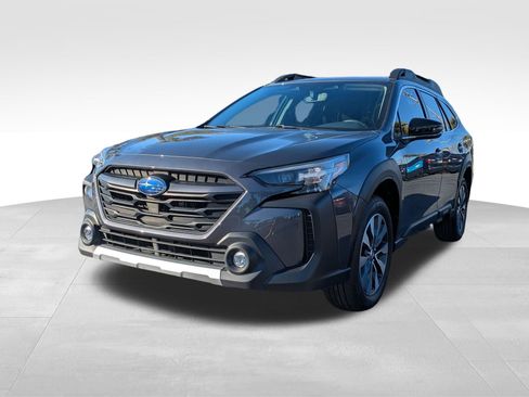 Used 2023 Subaru Outback Limited image 11