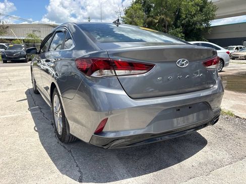 Used 2018 Hyundai Sonata SEL w/ Tech Package 04 FWD image 5