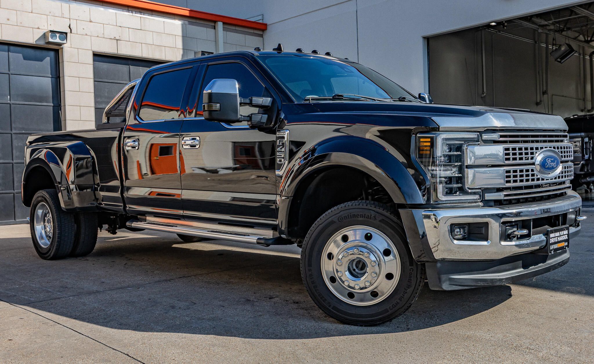 Used 2019 Ford F450 Platinum w/ Platinum Ultimate Package AWD/4WD image 43
