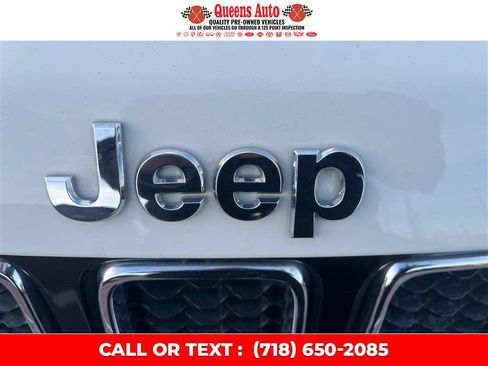 Used 2020 Jeep Compass Latitude AWD/4WD image 34